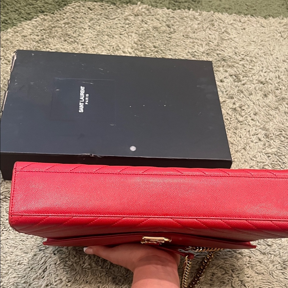 Saint Laurent Red Chevron Shoulder Bag - Picture 4 of 11